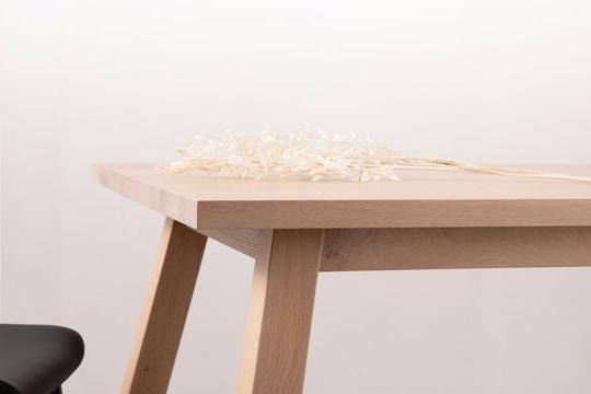 How to Clean and Disinfect Your Wood Table